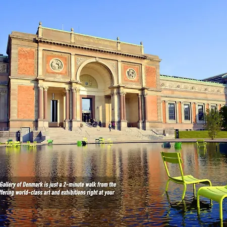 Luxury 'kings Garden View' 260m2 Prime Located Flat * Copenhagen
