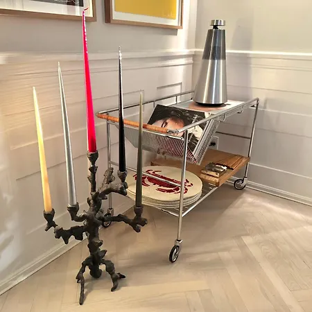 Luxury 260 Sqm With 4br Overlooking Kings Garden