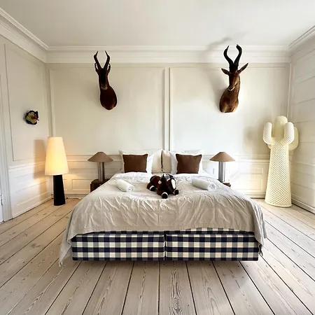 Luxury 260 Sqm With 4br Overlooking Kings Garden 코펜하겐