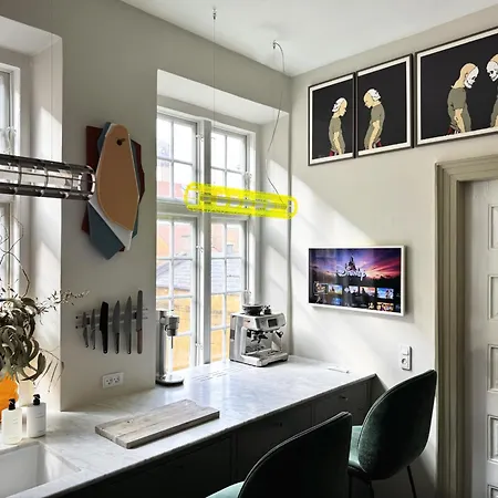 Luxury 260 Sqm With 4br Overlooking Kings Garden * Kopenhaga