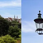 Luxury 260 Sqm With 4br Overlooking Kings Garden Koppenhága